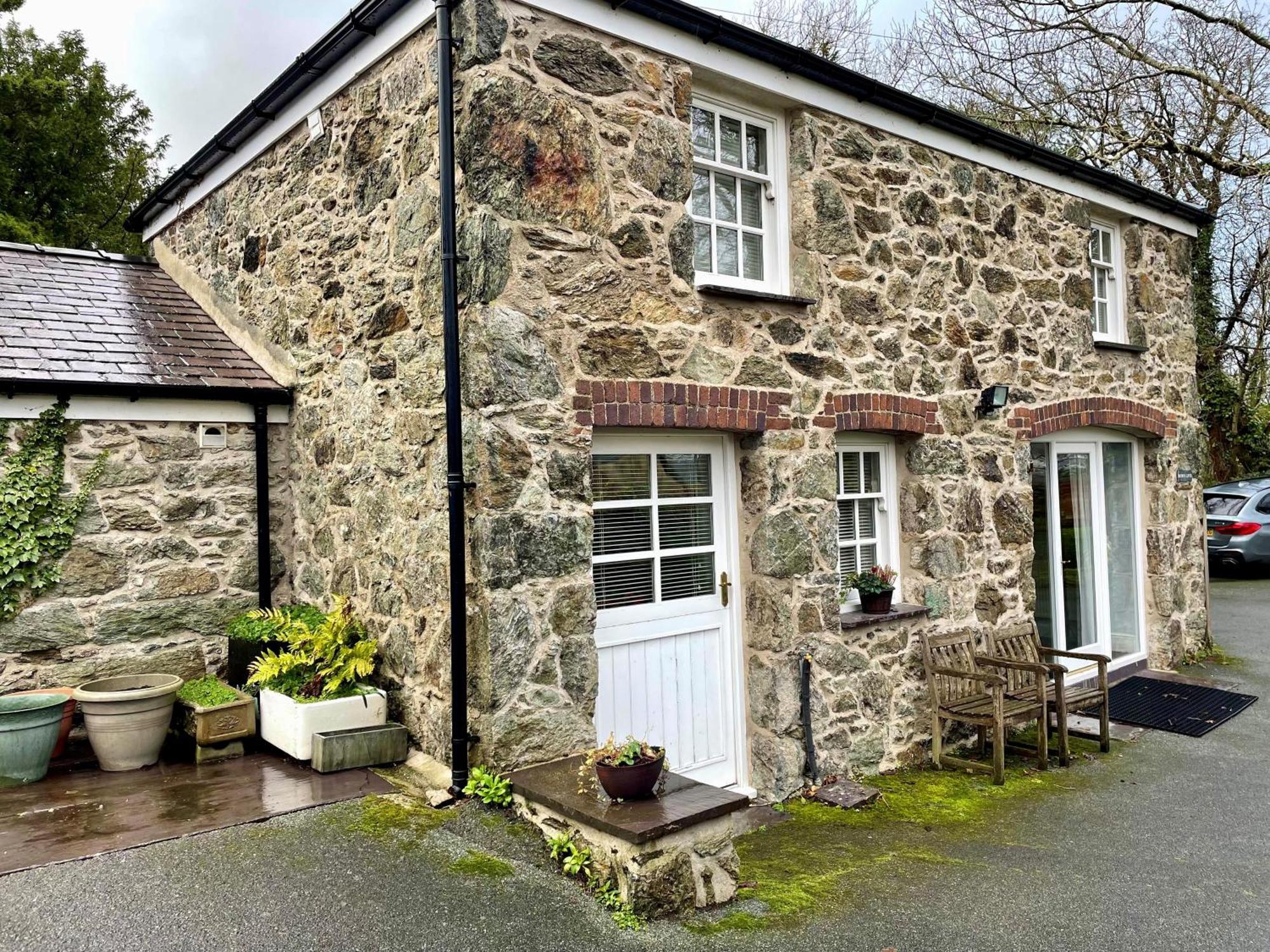 Menai Bridge Villa Екстериор снимка